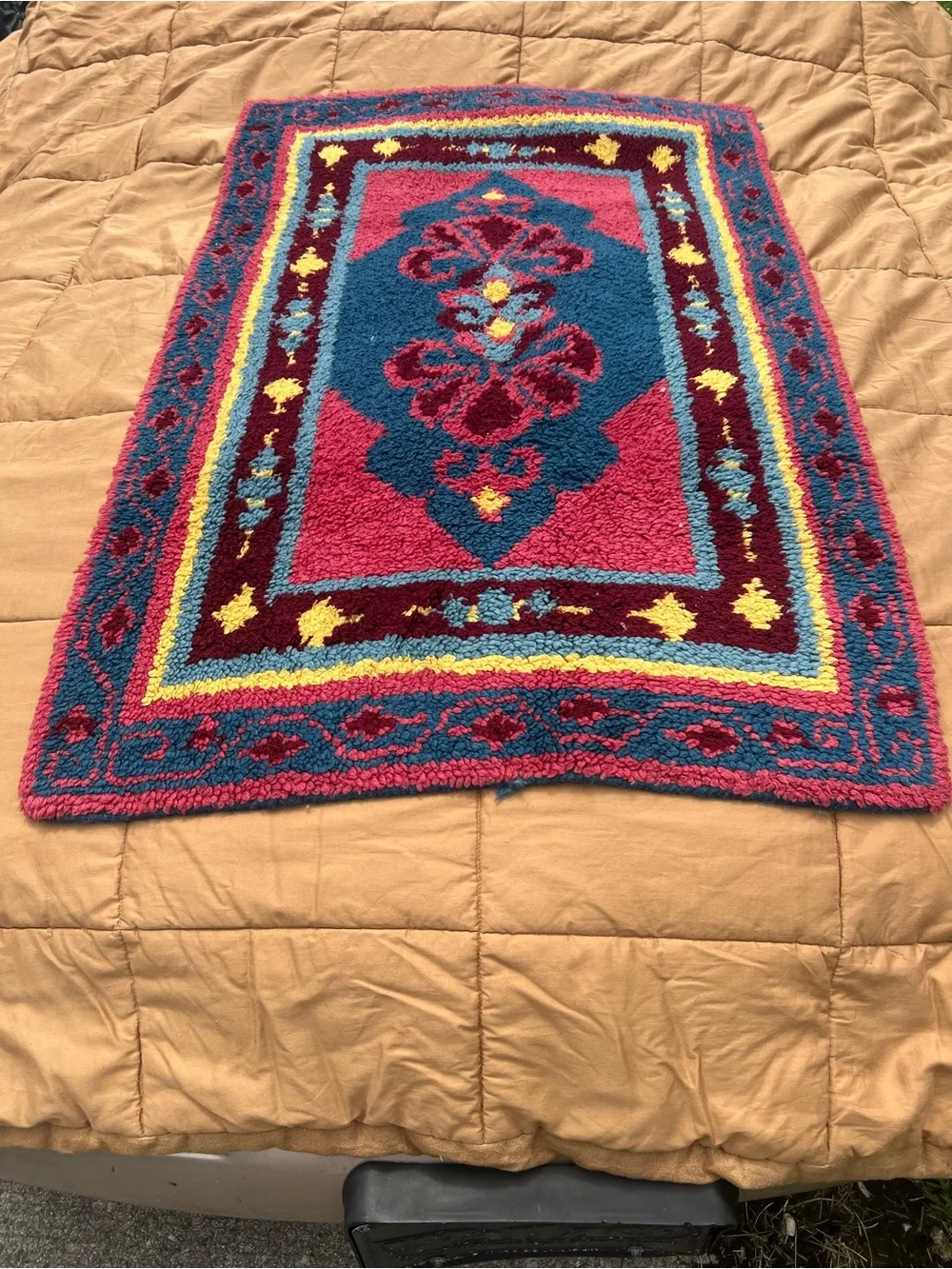 Vintage Handmade Latch Hook Rug Boho Look Fuchsia and Teal
